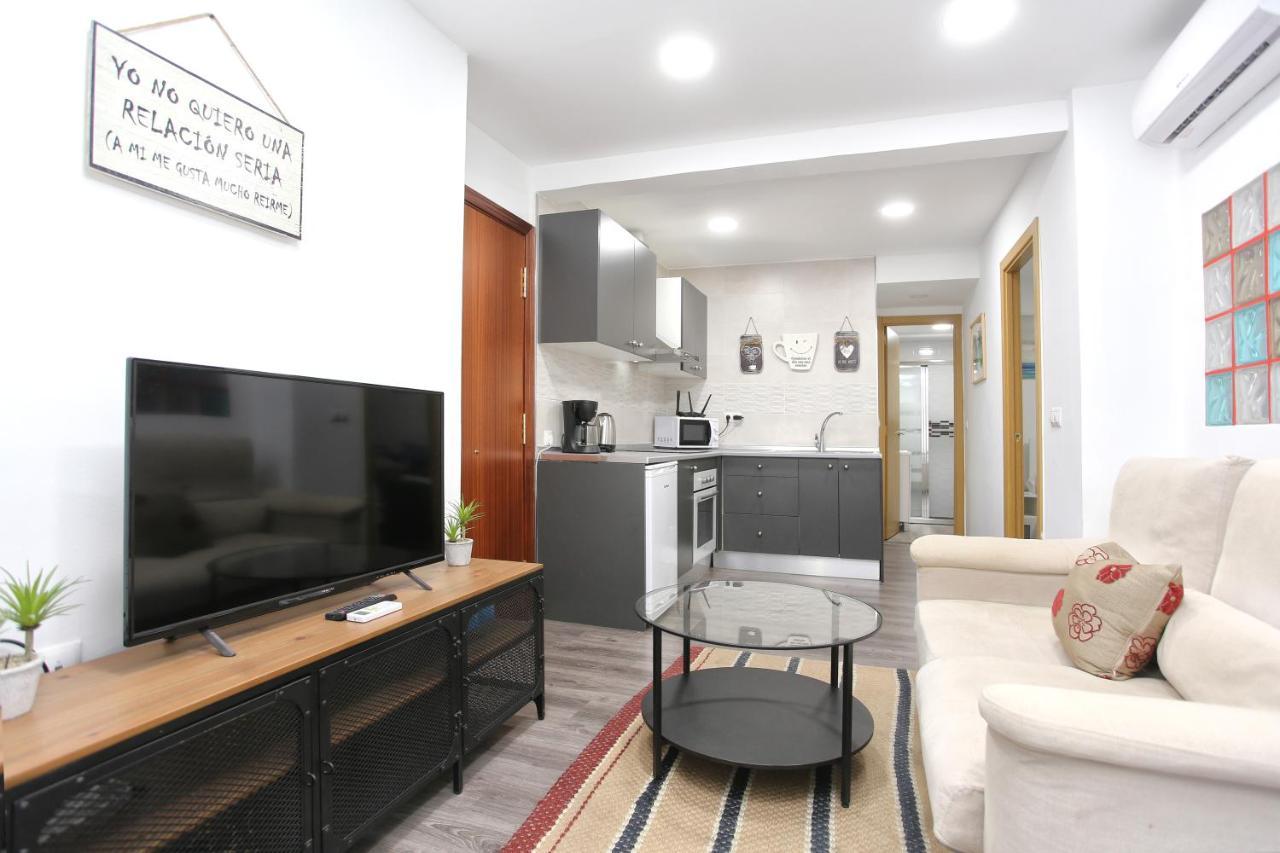 Apartamento en calle Mendoza - Zona Huelin&300 mts de la playa Apartamento Málaga Exterior foto